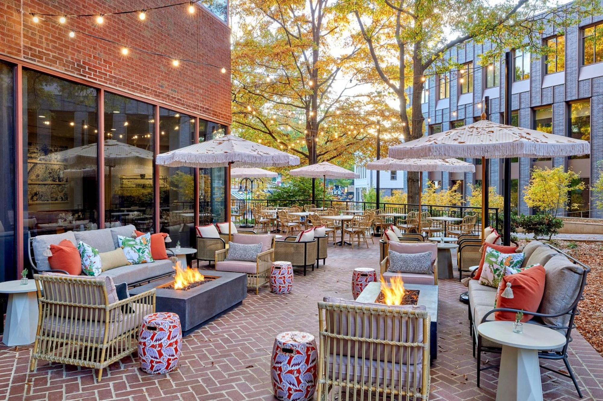 Omni Charlottesville Hotel Exterior foto